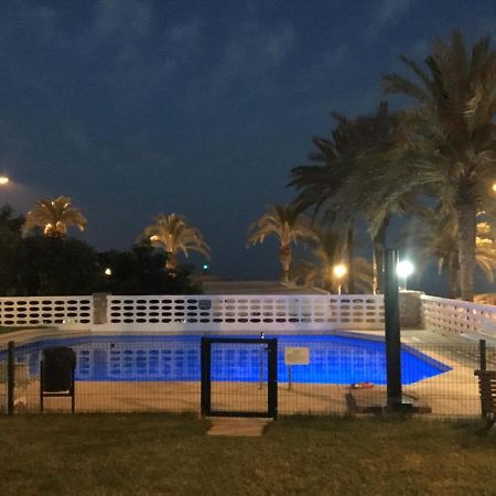 Apartamento Con Vistas Al Mar. Primera Linea De Playa. Aguadulce  Kültér fotó