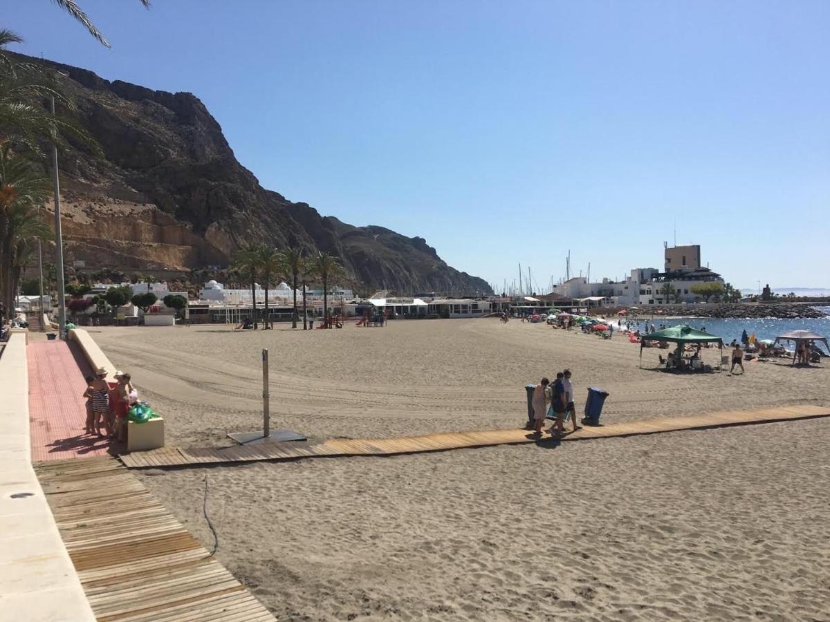 Apartamento Con Vistas Al Mar. Primera Linea De Playa. Aguadulce  Kültér fotó